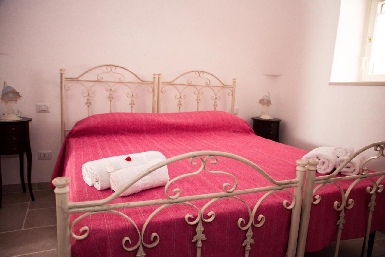 Trulli Donna Isabella 2 Bed and Breakfast Locorotondo Buitenkant foto