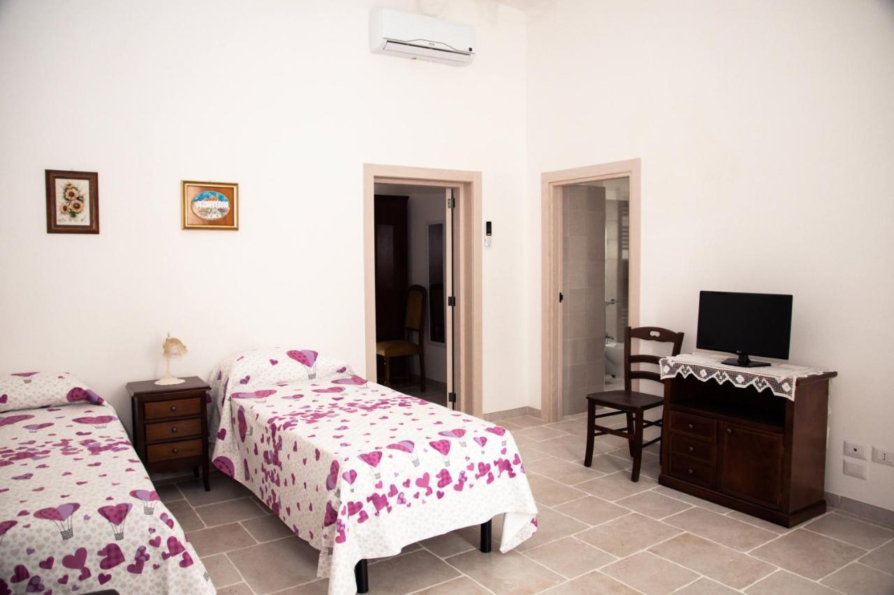 Trulli Donna Isabella 2 Bed and Breakfast Locorotondo Buitenkant foto